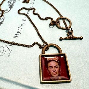 Frida Kahlo Antiqued Bronze High Gloss Portrait Pendant On Curb Chain